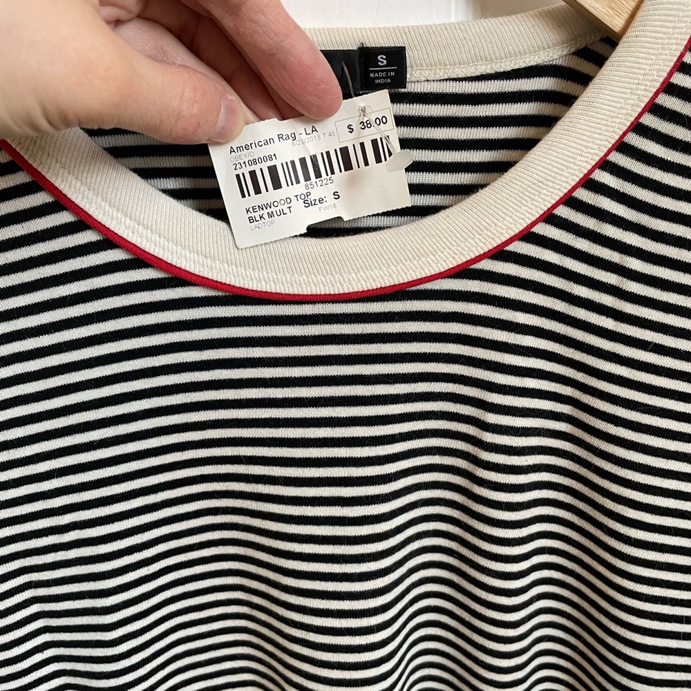 NWT Obey Short Sleeved Tee - Picture 5 of 6